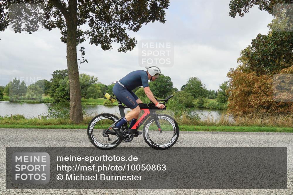 30.08.2026 - Elbe Triathlon Hamburg Michael Burmester http://msf.ph/oto/10050863 30.08.2026 09:47:57 Radfahren 521, 533, 793, 1894 meine-sportfotos.de