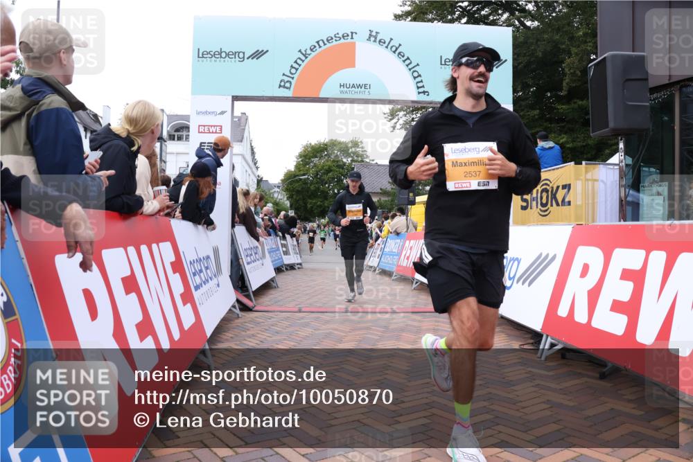 30.08.2026 - Blankeneser Heldenlauf Lena Gebhardt http://msf.ph/oto/10050870 30.08.2026 11:59:23 Ziel 2288, 2354, 2537, 2748 meine-sportfotos.de