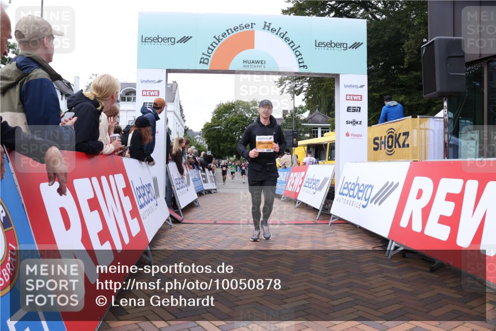 30.08.2026 - Blankeneser Heldenlauf Lena Gebhardt http://msf.ph/oto/10050878 30.08.2026 11:59:24 Ziel 2288, 2354, 2537 meine-sportfotos.de
