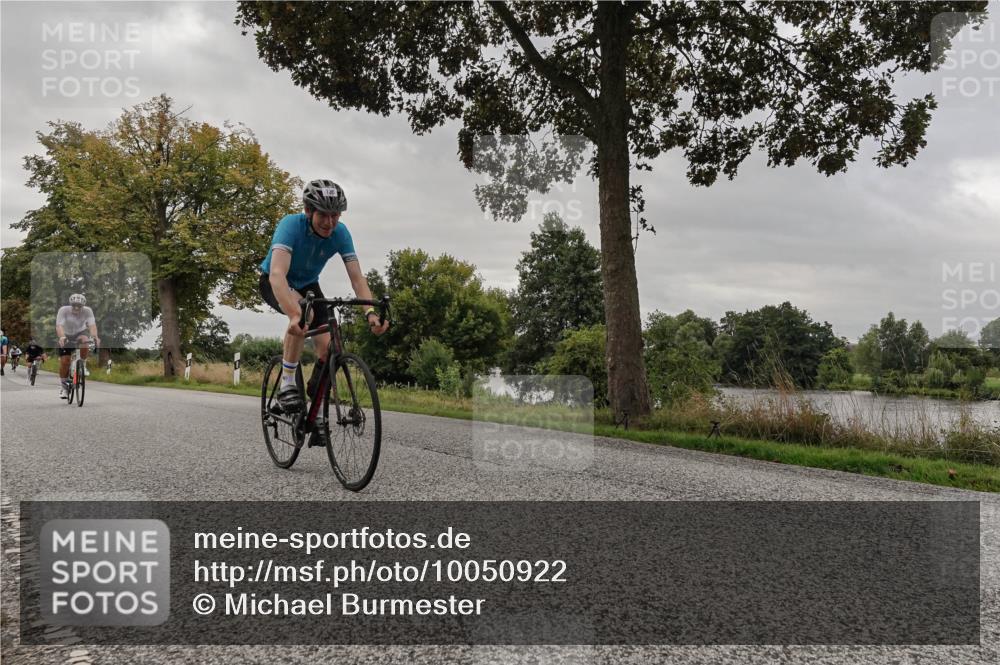 30.08.2026 - Elbe Triathlon Hamburg Michael Burmester http://msf.ph/oto/10050922 30.08.2026 10:08:42 Radfahren 425, 634, 686, 709, 736, 792 meine-sportfotos.de