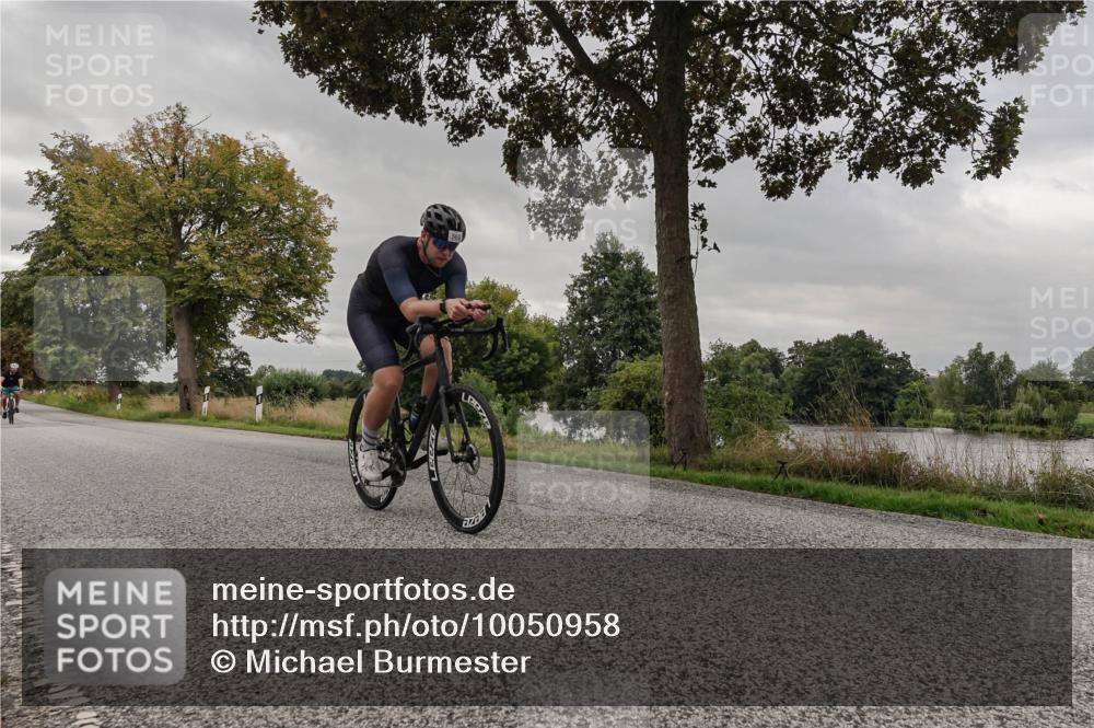 30.08.2026 - Elbe Triathlon Hamburg Michael Burmester http://msf.ph/oto/10050958 30.08.2026 10:09:03 Radfahren 431, 560, 600, 842, 876 meine-sportfotos.de