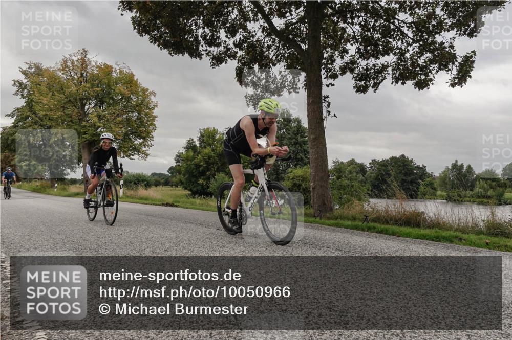 30.08.2026 - Elbe Triathlon Hamburg Michael Burmester http://msf.ph/oto/10050966 30.08.2026 10:09:13 Radfahren 443, 514, 712, 854, 861 meine-sportfotos.de