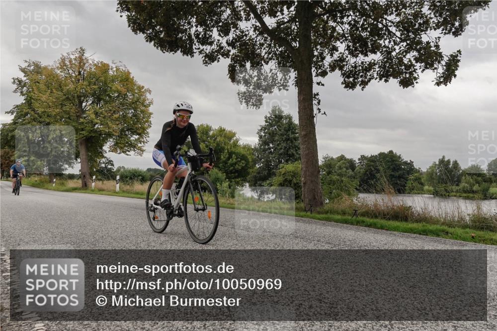 30.08.2026 - Elbe Triathlon Hamburg Michael Burmester http://msf.ph/oto/10050969 30.08.2026 10:09:14 Radfahren 443, 514, 712, 854, 860, 861 meine-sportfotos.de
