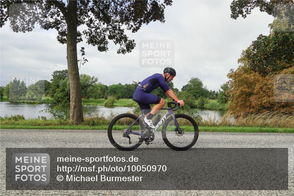 30.08.2026 - Elbe Triathlon Hamburg Michael Burmester http://msf.ph/oto/10050970 30.08.2026 09:49:28 Radfahren 279, 391, 405, 420, 476, 597, 681, 766 meine-sportfotos.de