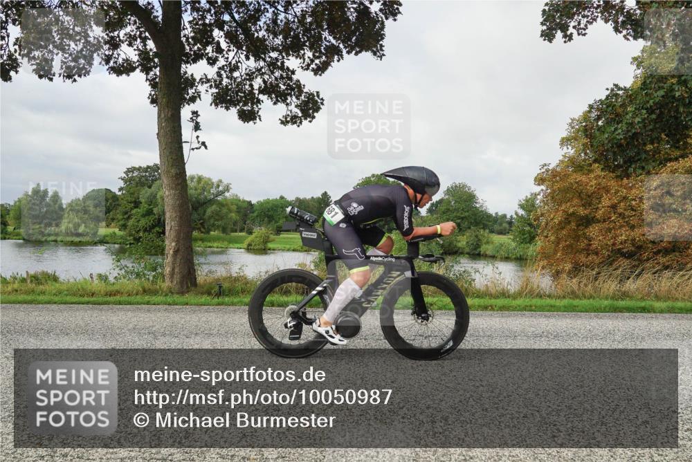 30.08.2026 - Elbe Triathlon Hamburg Michael Burmester http://msf.ph/oto/10050987 30.08.2026 09:49:33 Radfahren 279, 420, 681, 766 meine-sportfotos.de