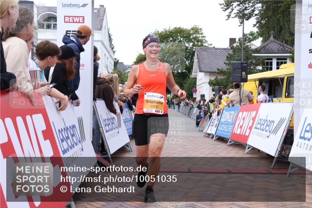30.08.2026 - Blankeneser Heldenlauf Lena Gebhardt http://msf.ph/oto/10051035 30.08.2026 11:59:38 Ziel 2479, 2802, 4296 meine-sportfotos.de