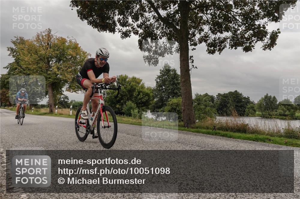 30.08.2026 - Elbe Triathlon Hamburg Michael Burmester http://msf.ph/oto/10051098 30.08.2026 10:10:54 Radfahren 497, 626, 731, 756, 979 meine-sportfotos.de