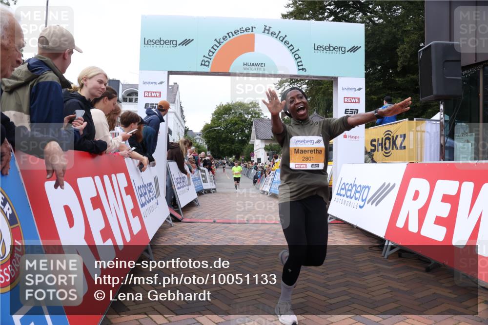 30.08.2026 - Blankeneser Heldenlauf Lena Gebhardt http://msf.ph/oto/10051133 30.08.2026 11:59:49 Ziel 2008, 2801 meine-sportfotos.de