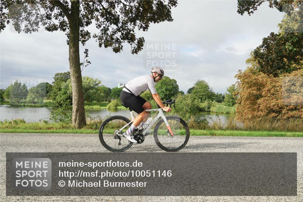 30.08.2026 - Elbe Triathlon Hamburg Michael Burmester http://msf.ph/oto/10051146 30.08.2026 09:52:00 Radfahren 434, 686, 690, 792 meine-sportfotos.de