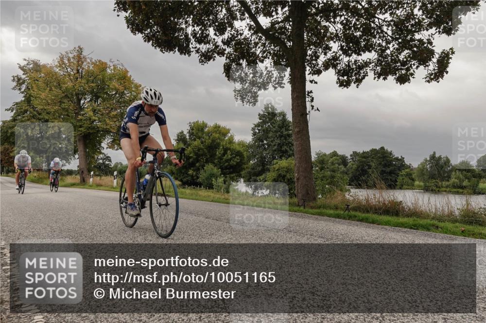 30.08.2026 - Elbe Triathlon Hamburg Michael Burmester http://msf.ph/oto/10051165 30.08.2026 10:12:02 Radfahren 711, 742, 757, 843, 969 meine-sportfotos.de