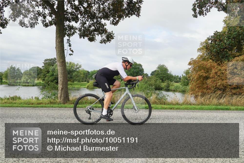 30.08.2026 - Elbe Triathlon Hamburg Michael Burmester http://msf.ph/oto/10051191 30.08.2026 09:52:28 Radfahren 500, 668, 714, 732, 761, 811, 849, 867, 871, 889, 903, 914 meine-sportfotos.de