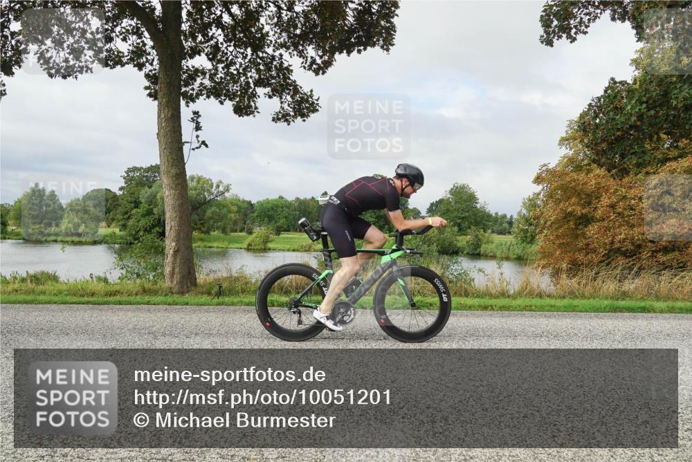30.08.2026 - Elbe Triathlon Hamburg Michael Burmester http://msf.ph/oto/10051201 30.08.2026 09:52:32 Radfahren 389, 439, 500, 668, 714, 732, 811, 849, 889, 903 meine-sportfotos.de