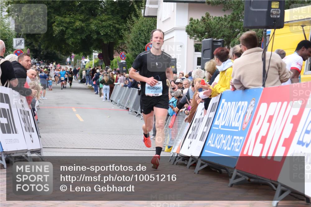 30.08.2026 - Blankeneser Heldenlauf Lena Gebhardt http://msf.ph/oto/10051216 30.08.2026 11:59:58 Ziel 2008, 4111 meine-sportfotos.de