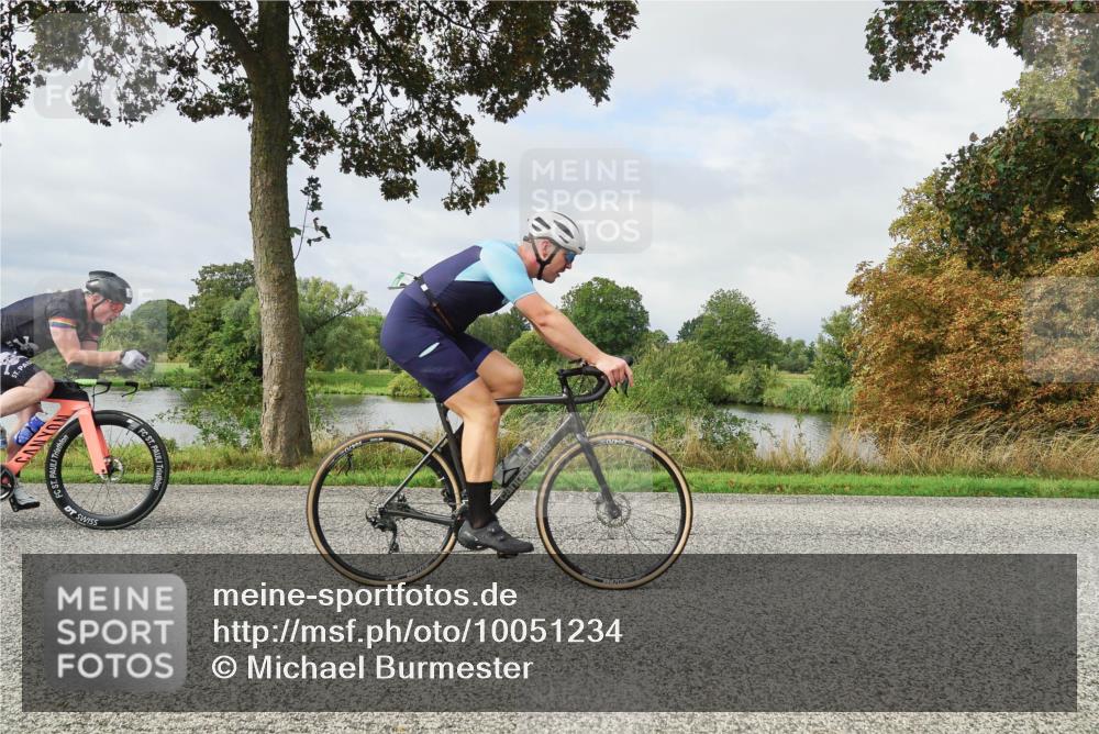 30.08.2026 - Elbe Triathlon Hamburg Michael Burmester http://msf.ph/oto/10051234 30.08.2026 09:52:54 Radfahren 415, 606, 634, 663, 721, 791, 855, 908 meine-sportfotos.de