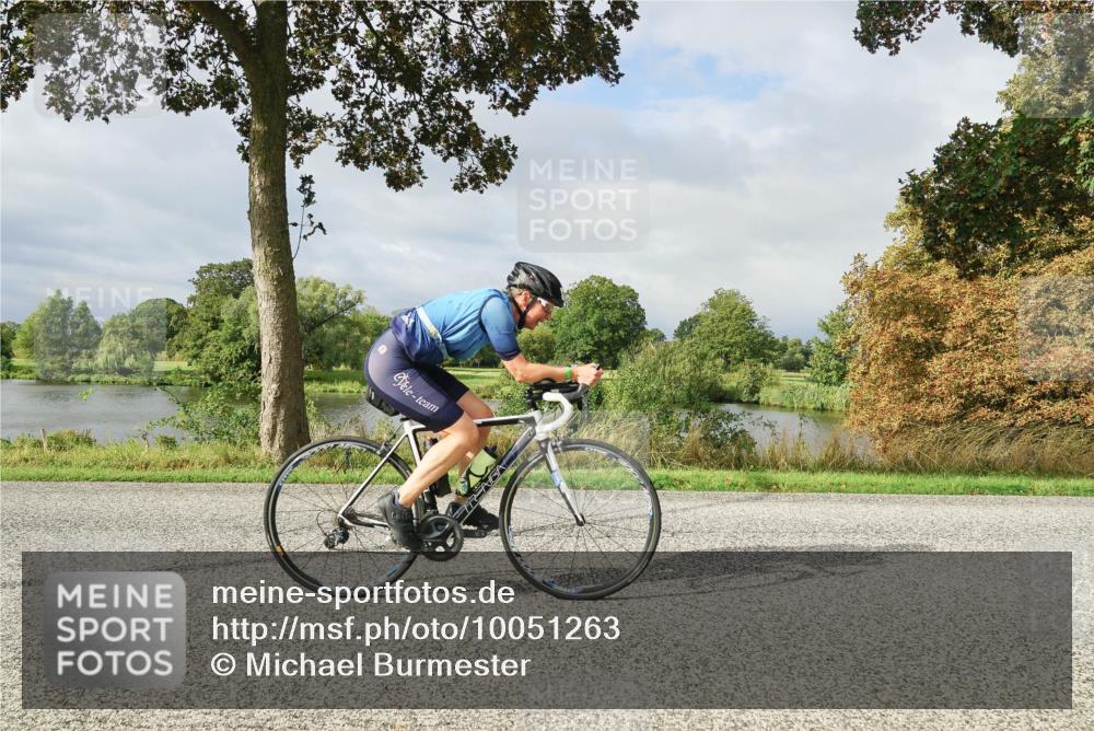 30.08.2026 - Elbe Triathlon Hamburg Michael Burmester http://msf.ph/oto/10051263 30.08.2026 09:53:17 Radfahren 259, 979 meine-sportfotos.de