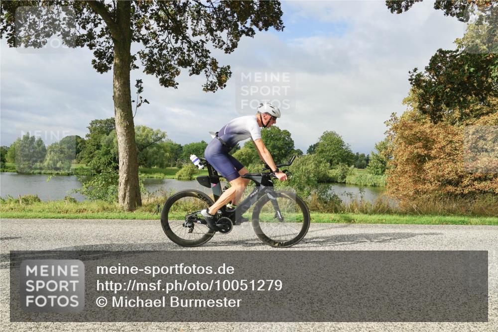 30.08.2026 - Elbe Triathlon Hamburg Michael Burmester http://msf.ph/oto/10051279 30.08.2026 09:53:36 Radfahren 320, 435, 516, 575, 773, 965, 1897 meine-sportfotos.de