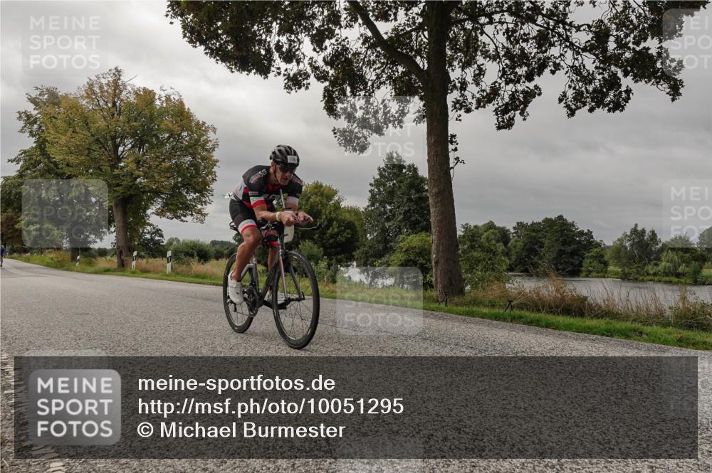 30.08.2026 - Elbe Triathlon Hamburg Michael Burmester http://msf.ph/oto/10051295 30.08.2026 10:13:53 Radfahren 612, 746, 881, 886, 1896 meine-sportfotos.de