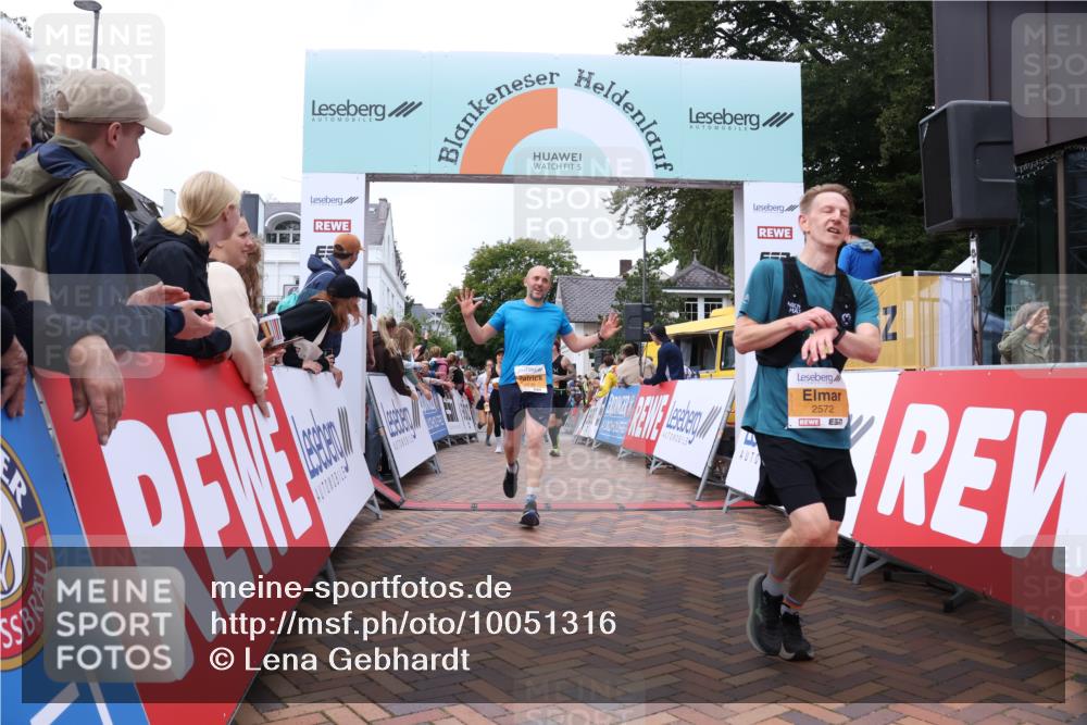30.08.2026 - Blankeneser Heldenlauf Lena Gebhardt http://msf.ph/oto/10051316 30.08.2026 12:00:25 Ziel 2160, 2161, 2168, 2461, 2572, 2593, 2630 meine-sportfotos.de