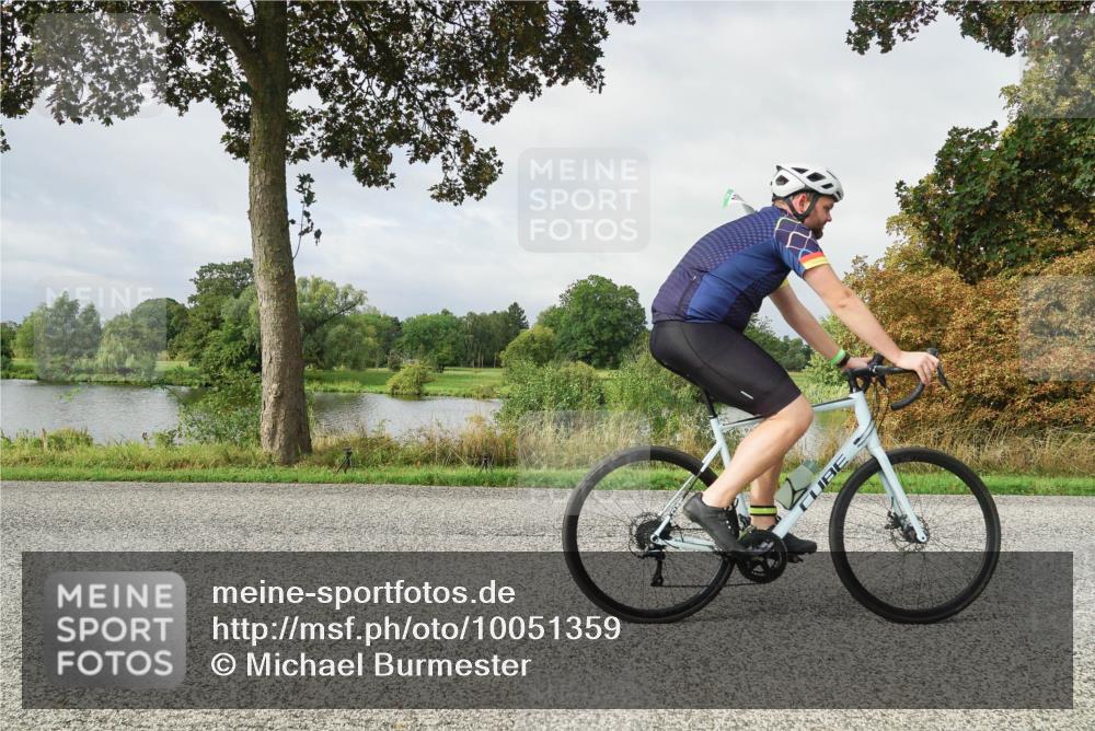 30.08.2026 - Elbe Triathlon Hamburg Michael Burmester http://msf.ph/oto/10051359 30.08.2026 09:54:49 Radfahren 400, 418, 541, 583, 648 meine-sportfotos.de
