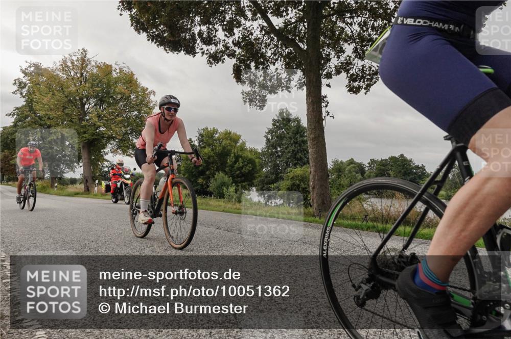 30.08.2026 - Elbe Triathlon Hamburg Michael Burmester http://msf.ph/oto/10051362 30.08.2026 10:14:55 Radfahren 451, 901, 912, 962 meine-sportfotos.de