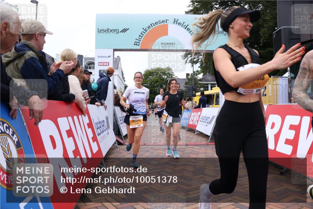 30.08.2026 - Blankeneser Heldenlauf Lena Gebhardt http://msf.ph/oto/10051378 30.08.2026 12:00:29 Ziel 2160, 2161, 2168, 2273, 2461, 2528, 2572, 2593, 2630 meine-sportfotos.de