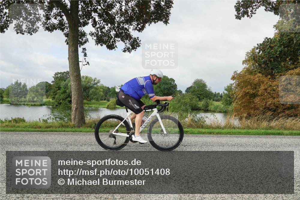 30.08.2026 - Elbe Triathlon Hamburg Michael Burmester http://msf.ph/oto/10051408 30.08.2026 09:55:34 Radfahren 289, 353, 441, 557, 669 meine-sportfotos.de