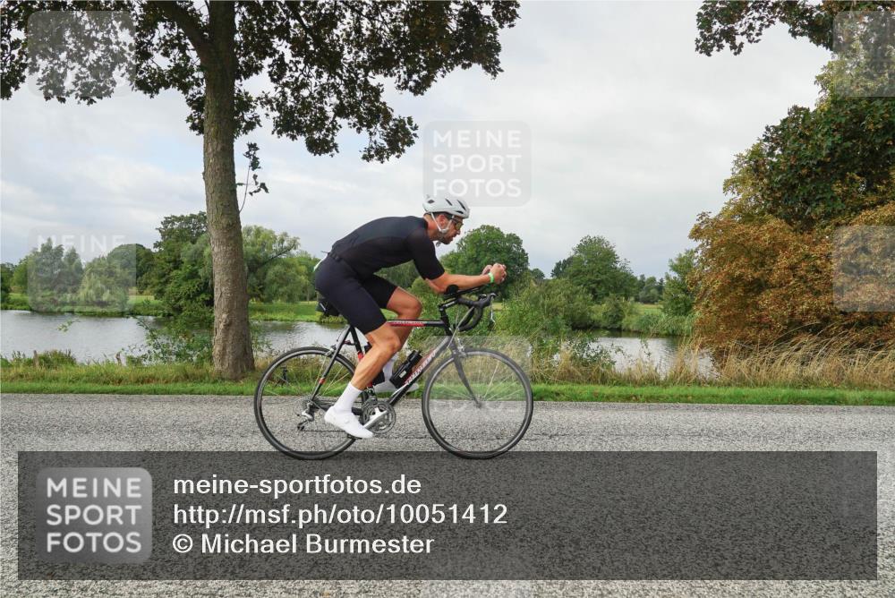 30.08.2026 - Elbe Triathlon Hamburg Michael Burmester http://msf.ph/oto/10051412 30.08.2026 09:55:37 Radfahren 289, 353, 441, 466, 557, 669, 742 meine-sportfotos.de