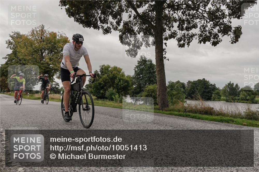 30.08.2026 - Elbe Triathlon Hamburg Michael Burmester http://msf.ph/oto/10051413 30.08.2026 10:15:40 Radfahren 403, 579, 580, 603 meine-sportfotos.de