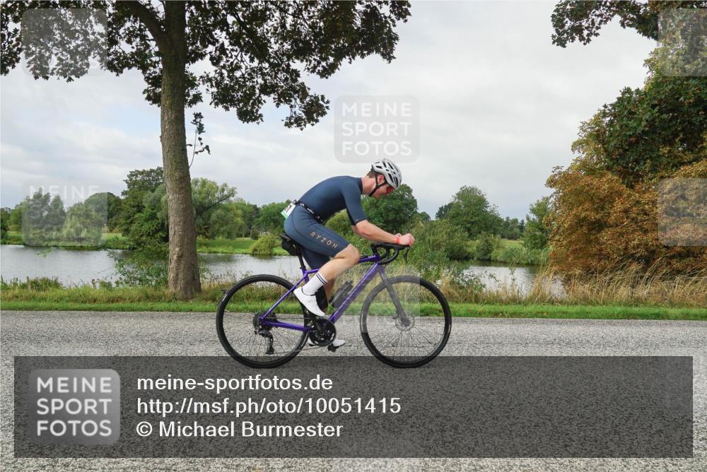 30.08.2026 - Elbe Triathlon Hamburg Michael Burmester http://msf.ph/oto/10051415 30.08.2026 09:55:39 Radfahren 441, 466, 479, 557, 621, 742 meine-sportfotos.de