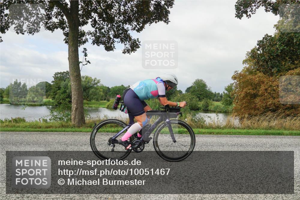 30.08.2026 - Elbe Triathlon Hamburg Michael Burmester http://msf.ph/oto/10051467 30.08.2026 09:56:06 Radfahren 581, 756, 902, 969 meine-sportfotos.de