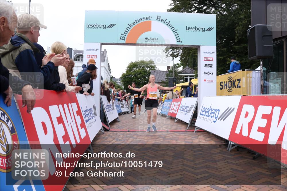 30.08.2026 - Blankeneser Heldenlauf Lena Gebhardt http://msf.ph/oto/10051479 30.08.2026 12:00:37 Ziel 2273, 2528, 2565, 2593, 2891 meine-sportfotos.de