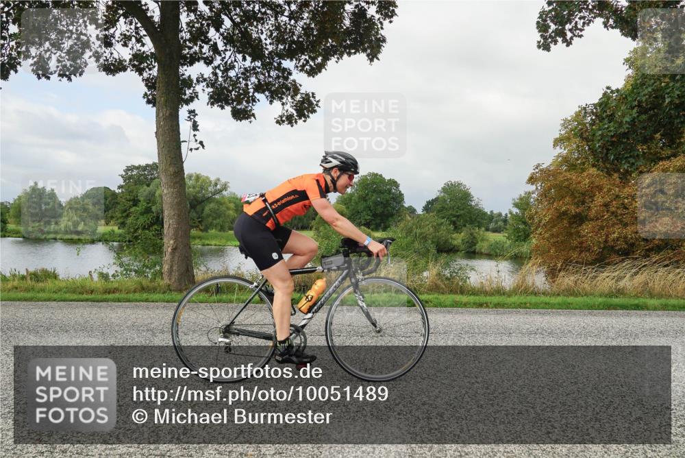 30.08.2026 - Elbe Triathlon Hamburg Michael Burmester http://msf.ph/oto/10051489 30.08.2026 09:56:28 Radfahren 363, 421, 731, 883, 926 meine-sportfotos.de