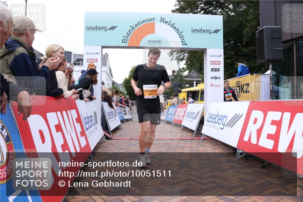 30.08.2026 - Blankeneser Heldenlauf Lena Gebhardt http://msf.ph/oto/10051511 30.08.2026 12:00:40 Ziel 2273, 2565, 2891 meine-sportfotos.de