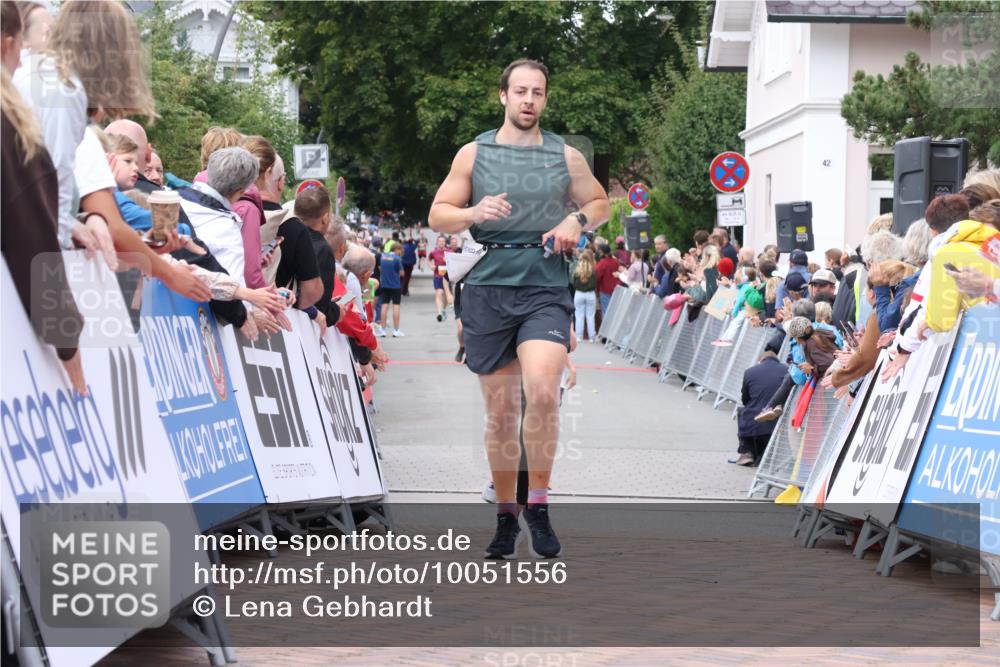 30.08.2026 - Blankeneser Heldenlauf Lena Gebhardt http://msf.ph/oto/10051556 30.08.2026 12:00:48 Ziel 2026, 2181 meine-sportfotos.de