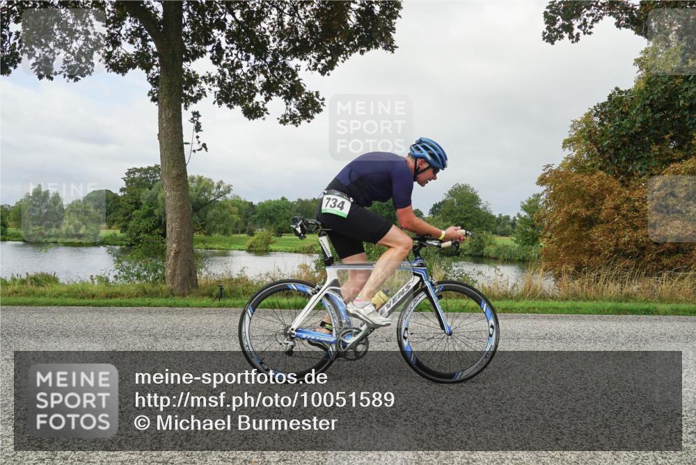 30.08.2026 - Elbe Triathlon Hamburg Michael Burmester http://msf.ph/oto/10051589 30.08.2026 09:57:43 Radfahren 505, 569, 619, 734, 737 meine-sportfotos.de