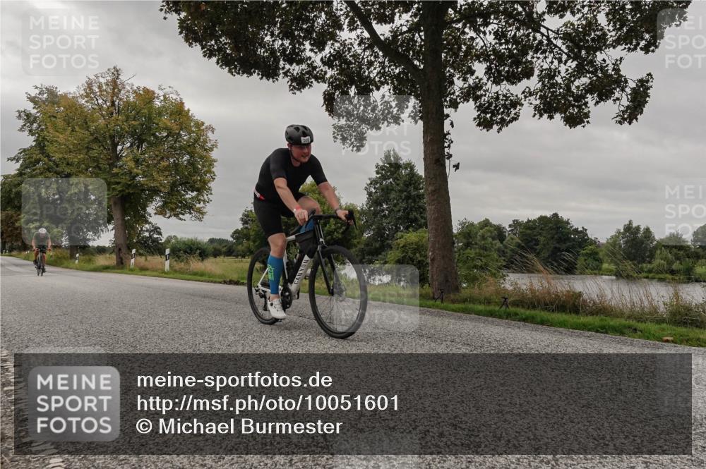 30.08.2026 - Elbe Triathlon Hamburg Michael Burmester http://msf.ph/oto/10051601 30.08.2026 10:18:32 Radfahren 556, 571, 618, 702, 774 meine-sportfotos.de