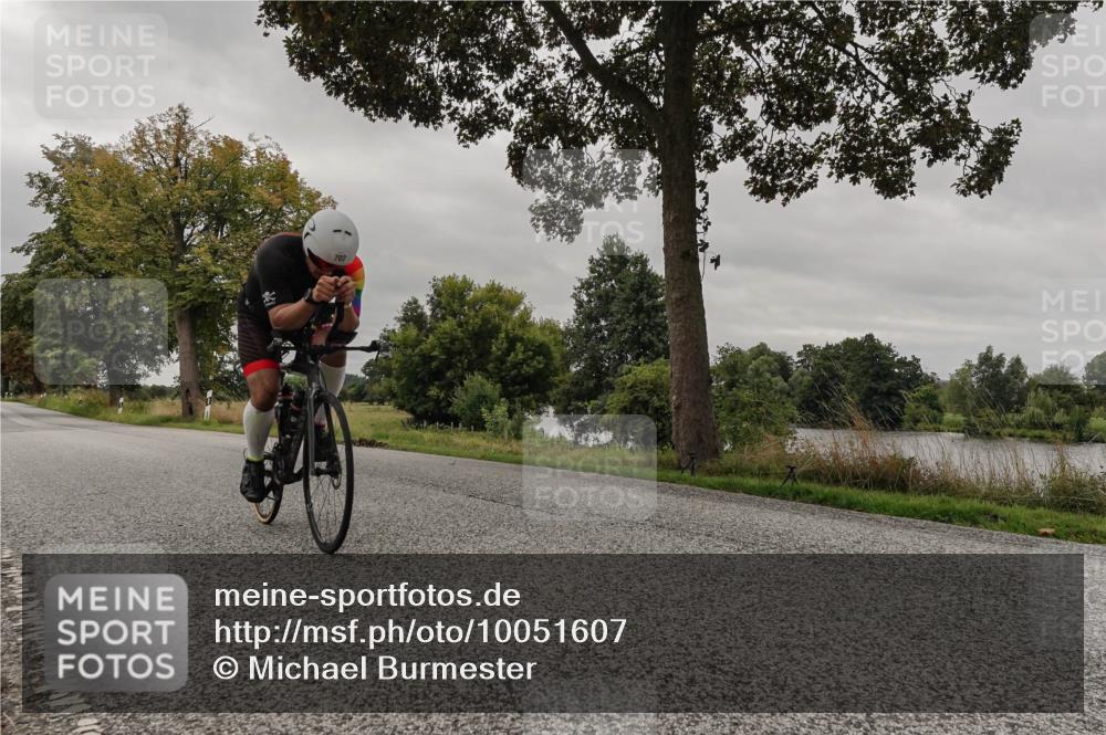 30.08.2026 - Elbe Triathlon Hamburg Michael Burmester http://msf.ph/oto/10051607 30.08.2026 10:18:40 Radfahren 666, 702, 870 meine-sportfotos.de