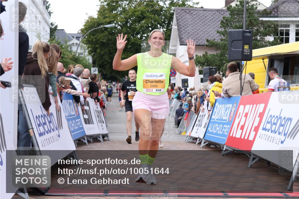 30.08.2026 - Blankeneser Heldenlauf Lena Gebhardt http://msf.ph/oto/10051644 30.08.2026 12:00:58 Ziel 2020, 2026, 2181, 2323, 2349, 2856 meine-sportfotos.de