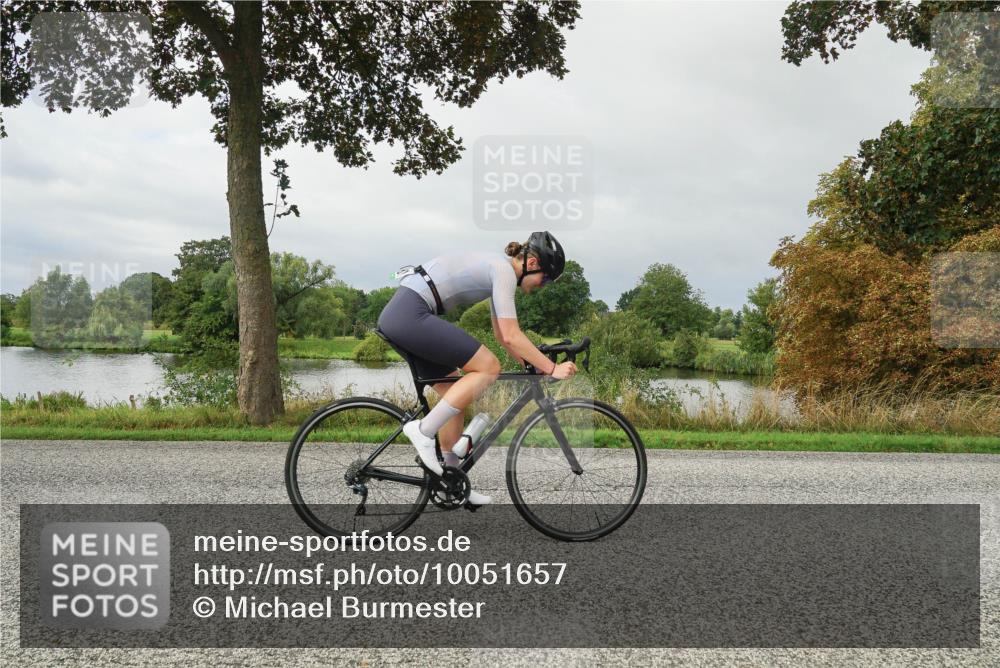 30.08.2026 - Elbe Triathlon Hamburg Michael Burmester http://msf.ph/oto/10051657 30.08.2026 09:58:32 Radfahren 417, 503, 506, 508, 607, 656, 779, 881 meine-sportfotos.de