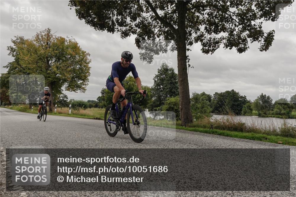 30.08.2026 - Elbe Triathlon Hamburg Michael Burmester http://msf.ph/oto/10051686 30.08.2026 10:20:35 Radfahren 659, 798 meine-sportfotos.de