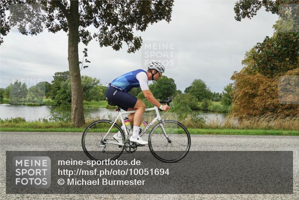30.08.2026 - Elbe Triathlon Hamburg Michael Burmester http://msf.ph/oto/10051694 30.08.2026 09:59:02 Radfahren 299, 409, 579, 580, 605, 664, 691, 718 meine-sportfotos.de
