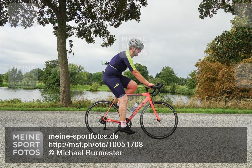 30.08.2026 - Elbe Triathlon Hamburg Michael Burmester http://msf.ph/oto/10051708 30.08.2026 09:59:08 Radfahren 299, 472, 491, 495, 579, 580, 647, 718, 802 meine-sportfotos.de