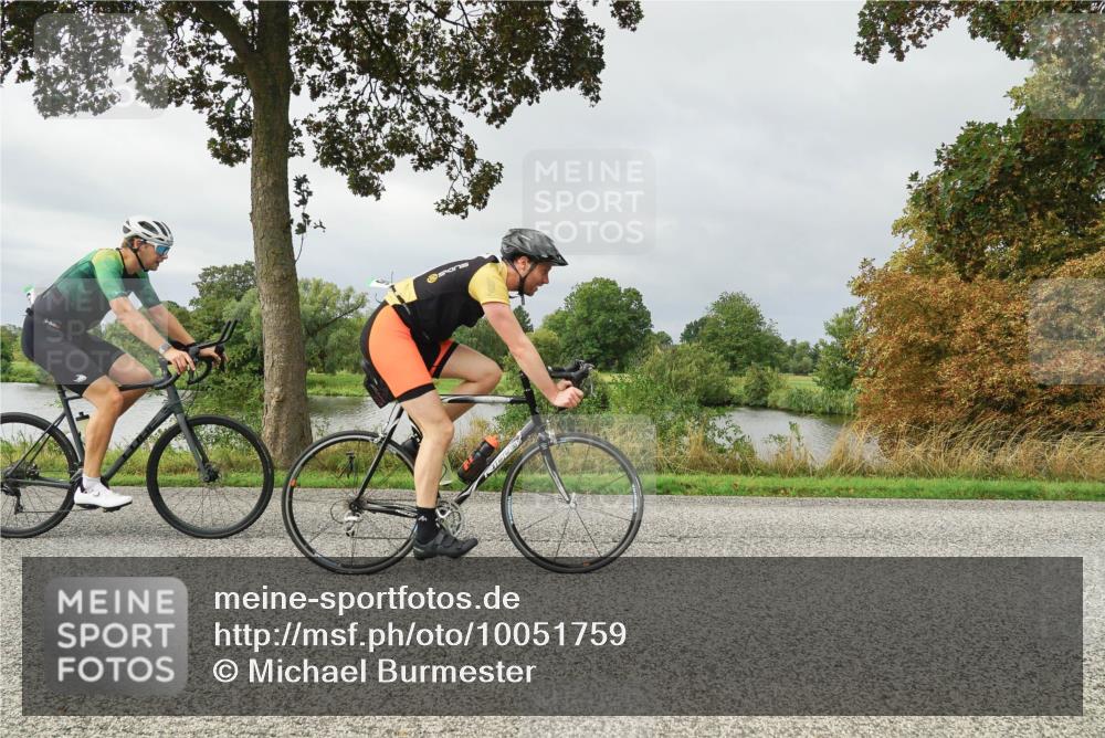 30.08.2026 - Elbe Triathlon Hamburg Michael Burmester http://msf.ph/oto/10051759 30.08.2026 09:59:52 Radfahren 248, 430, 532, 547, 596, 769, 947 meine-sportfotos.de
