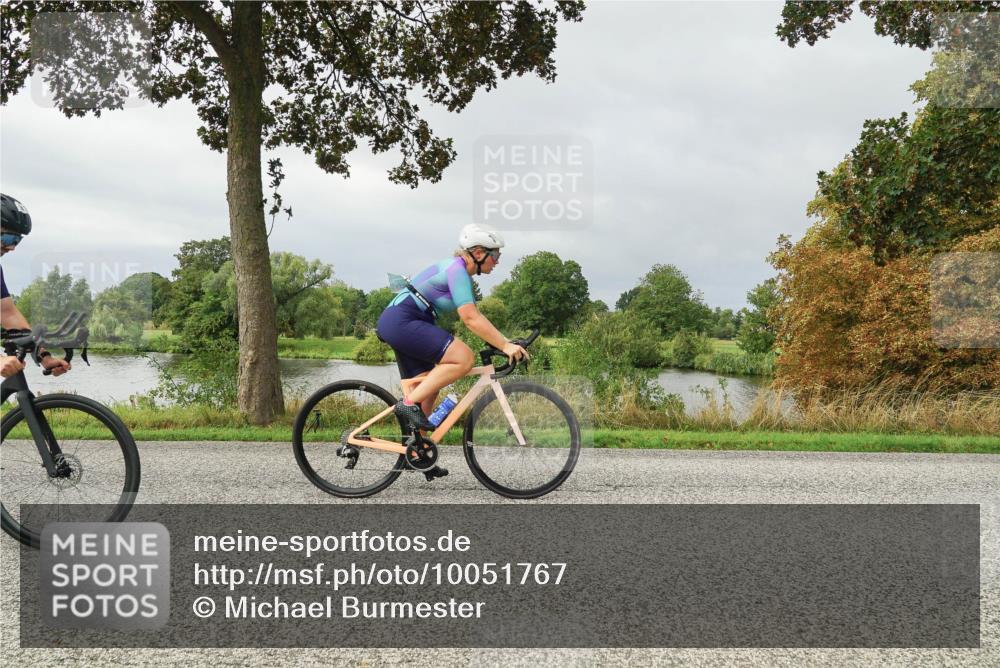 30.08.2026 - Elbe Triathlon Hamburg Michael Burmester http://msf.ph/oto/10051767 30.08.2026 09:59:56 Radfahren 248, 394, 430, 467, 532, 547, 596, 697, 769, 874, 900, 947, 958 meine-sportfotos.de
