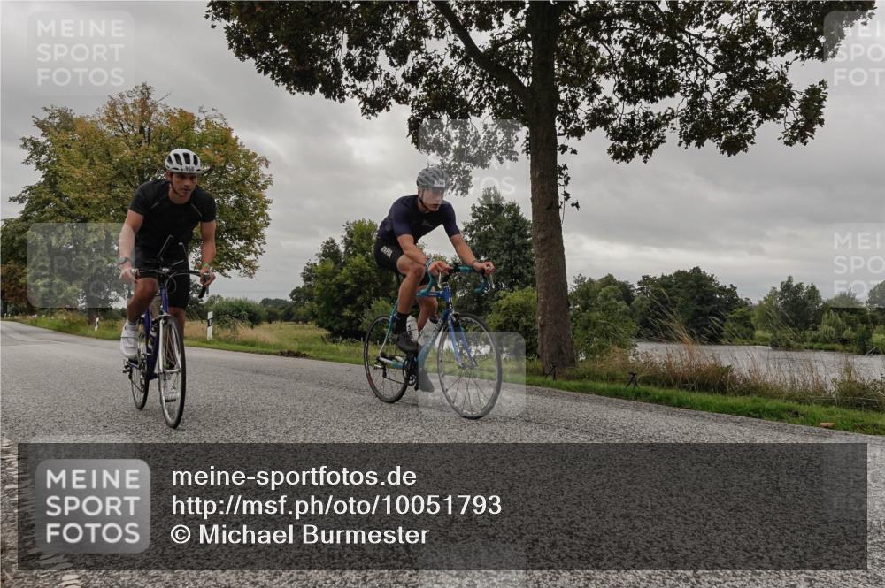 30.08.2026 - Elbe Triathlon Hamburg Michael Burmester http://msf.ph/oto/10051793 30.08.2026 10:22:58 Radfahren 715, 794, 796, 968 meine-sportfotos.de
