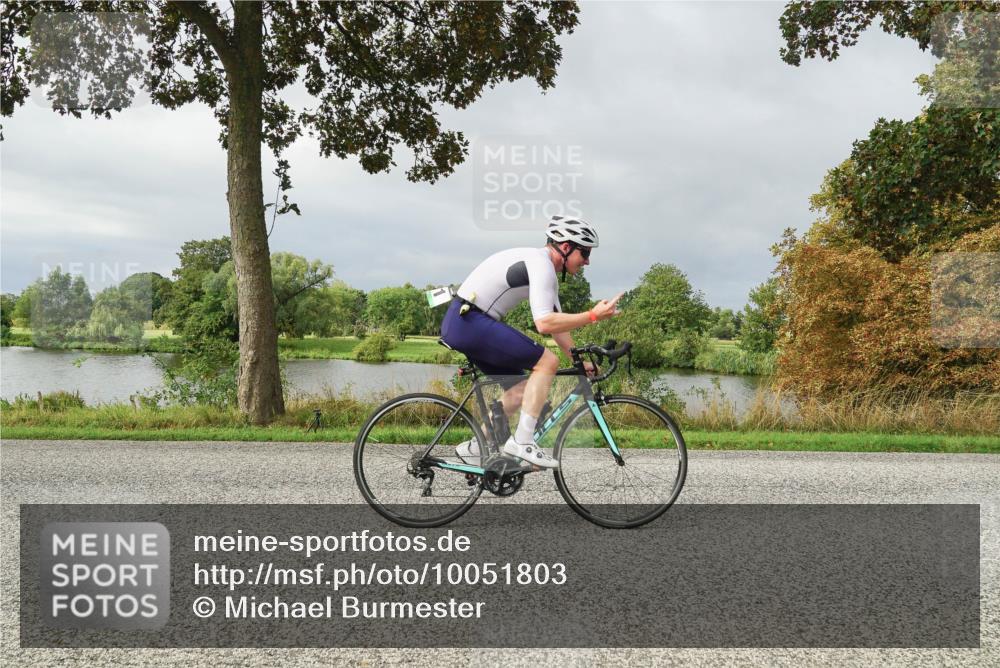 30.08.2026 - Elbe Triathlon Hamburg Michael Burmester http://msf.ph/oto/10051803 30.08.2026 10:00:39 Radfahren 577, 724, 751, 898, 931 meine-sportfotos.de