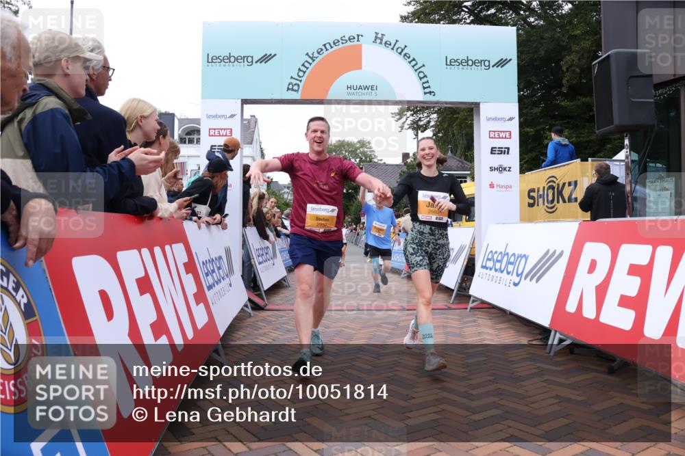 30.08.2026 - Blankeneser Heldenlauf Lena Gebhardt http://msf.ph/oto/10051814 30.08.2026 12:01:14 Ziel 2145, 2146, 2286, 2660, 2765, 2917, 2937 meine-sportfotos.de