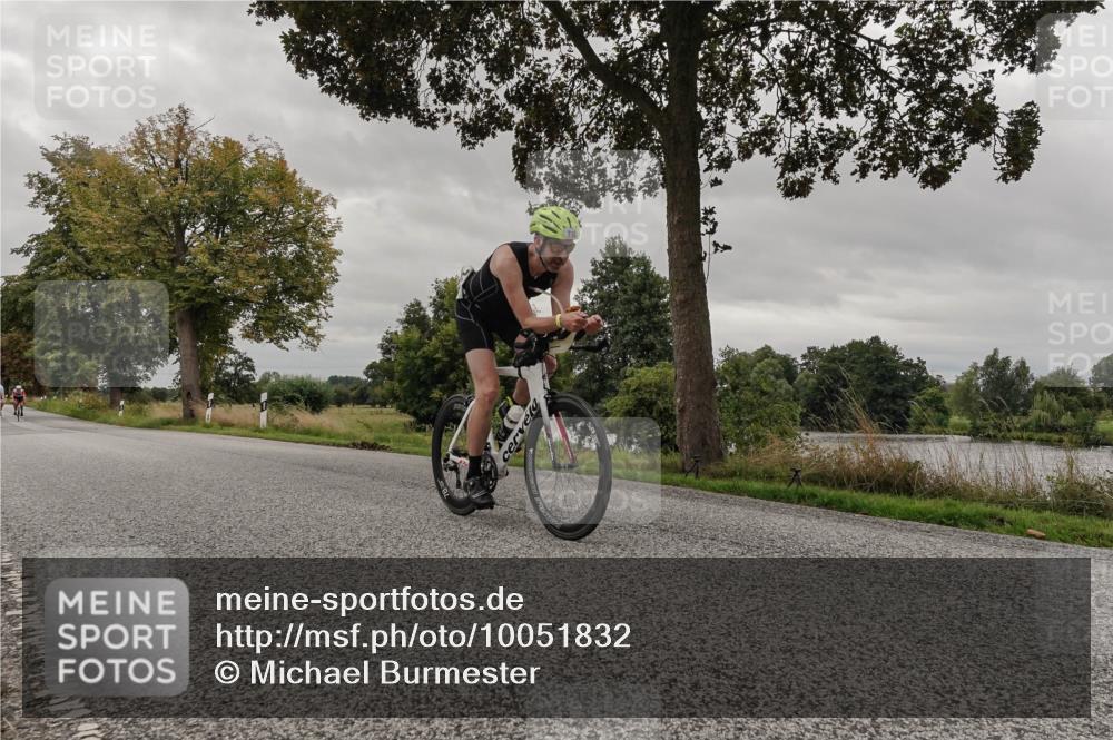 30.08.2026 - Elbe Triathlon Hamburg Michael Burmester http://msf.ph/oto/10051832 30.08.2026 10:24:03 Radfahren 435, 602, 712, 735, 775, 783, 905, 914 meine-sportfotos.de
