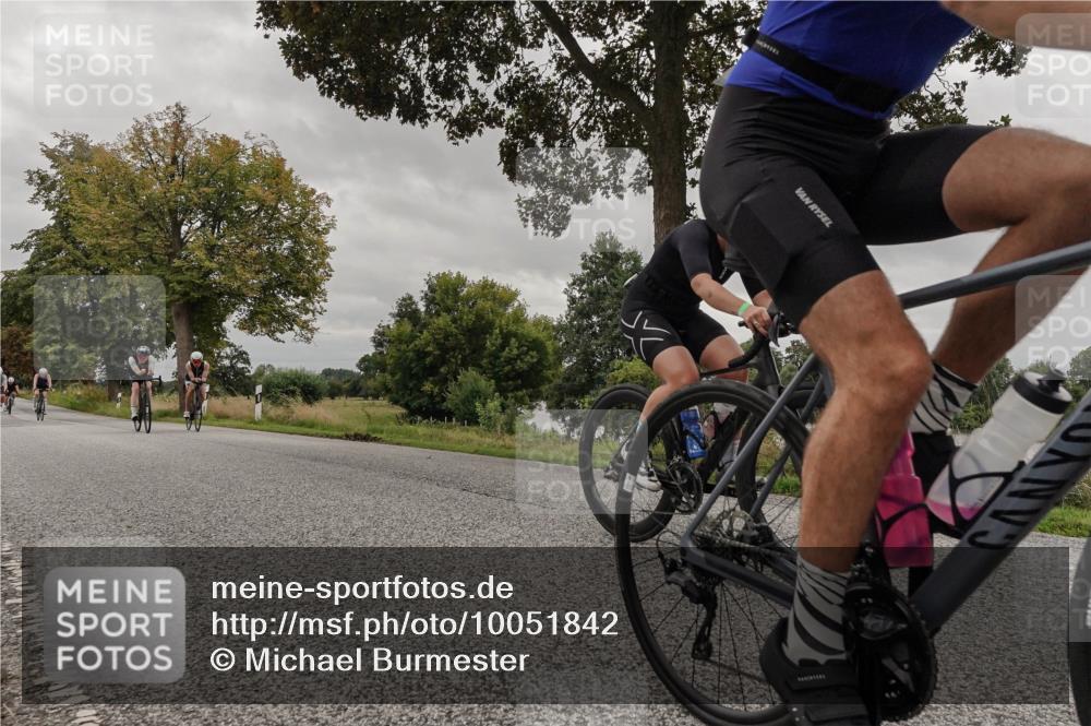 30.08.2026 - Elbe Triathlon Hamburg Michael Burmester http://msf.ph/oto/10051842 30.08.2026 10:24:09 Radfahren 435, 602, 735, 775, 793, 814, 822, 905, 914, 936, 941 meine-sportfotos.de