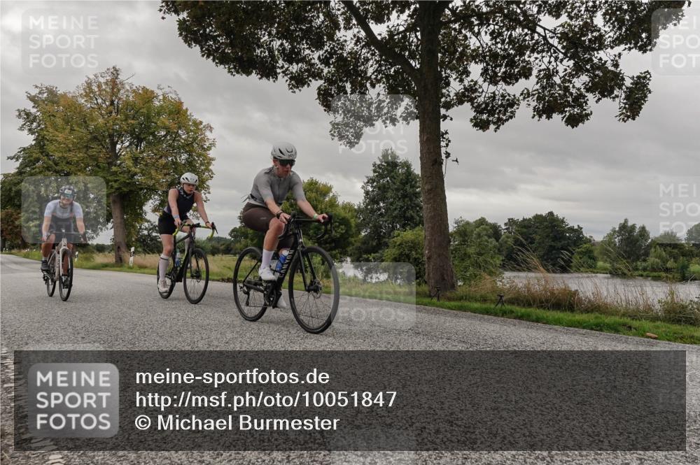 30.08.2026 - Elbe Triathlon Hamburg Michael Burmester http://msf.ph/oto/10051847 30.08.2026 10:24:12 Radfahren 775, 793, 814, 822, 914, 936, 941 meine-sportfotos.de